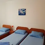 Riviera Complex 6 Hotel