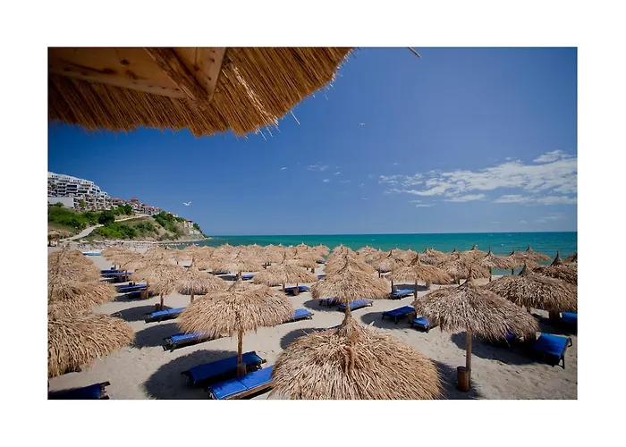 Riviera Complex 6 מלון סבטי ולאס