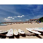 Riviera Complex 6 * 圣弗拉斯