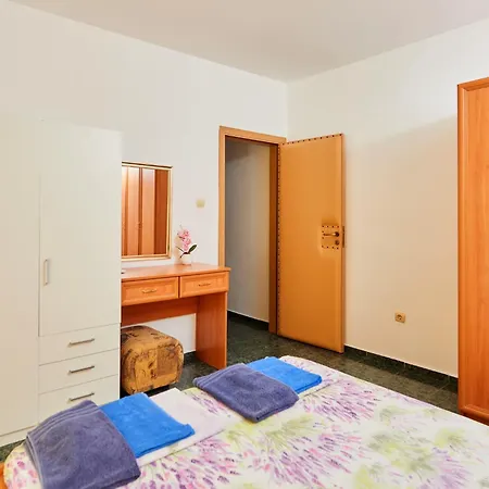 Szálloda Riviera Complex 6 *