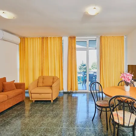 Riviera Complex 6 Szálloda Szveti Vlasz