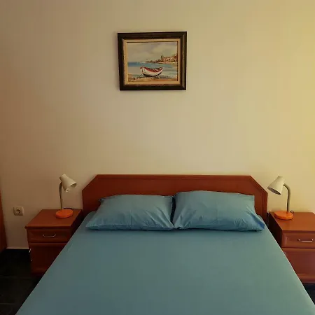 Riviera Complex 6 Отель *