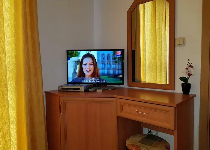 комплекс ривиера 6 Хотел *